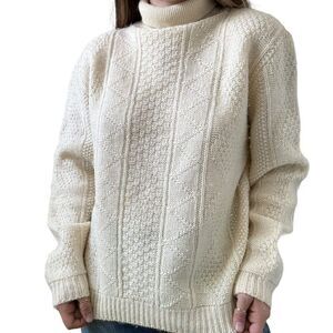 Vintage 1970s White 100% Wool Ribbed Fisherman Turtleneck Sweater Sz L